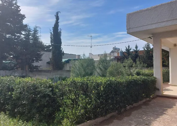 Acqua Azzurra Holidays *